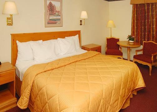 Americas Best Value Inn Stockton Bilik gambar