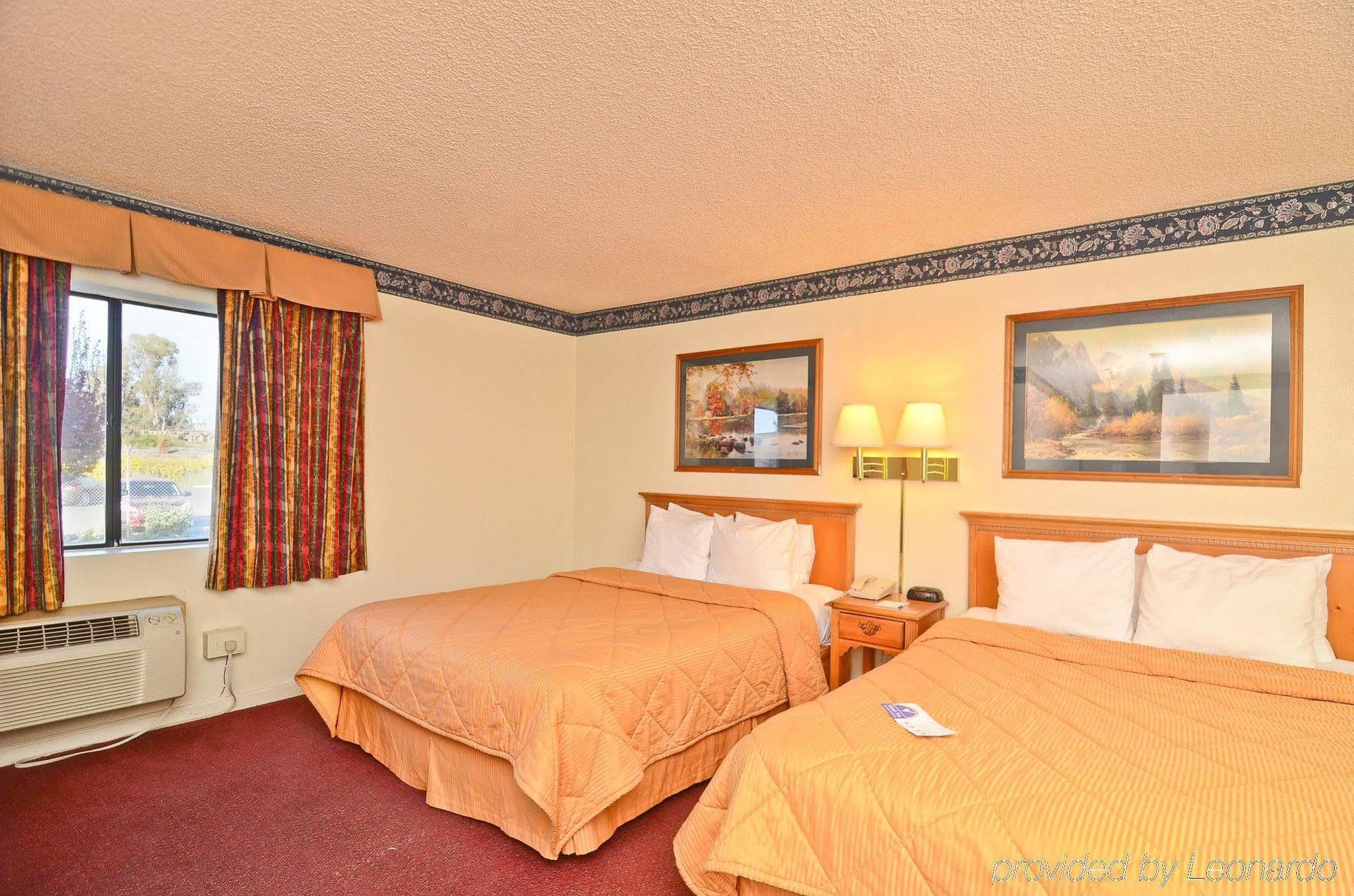 Americas Best Value Inn Stockton Bilik gambar